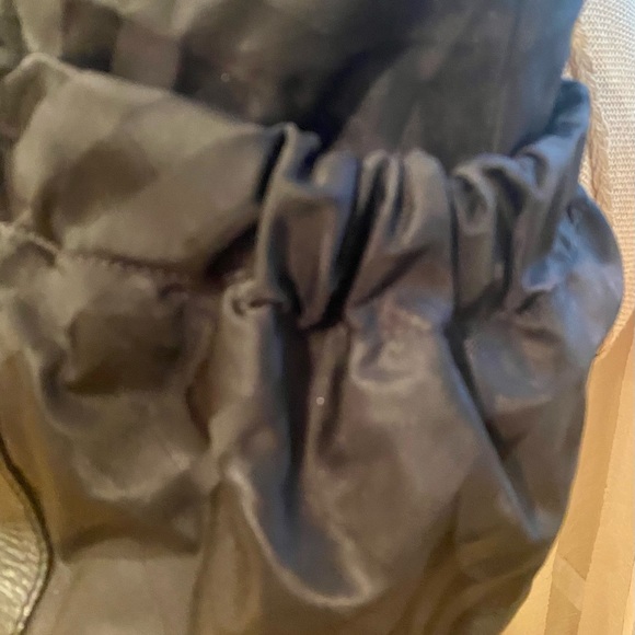 Burberry tonal nylon diaper bag with changing pad and dust bag - Picture 7 of 16